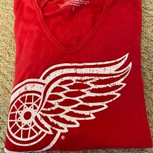 Red Wing NHL official long sleeve hoodie